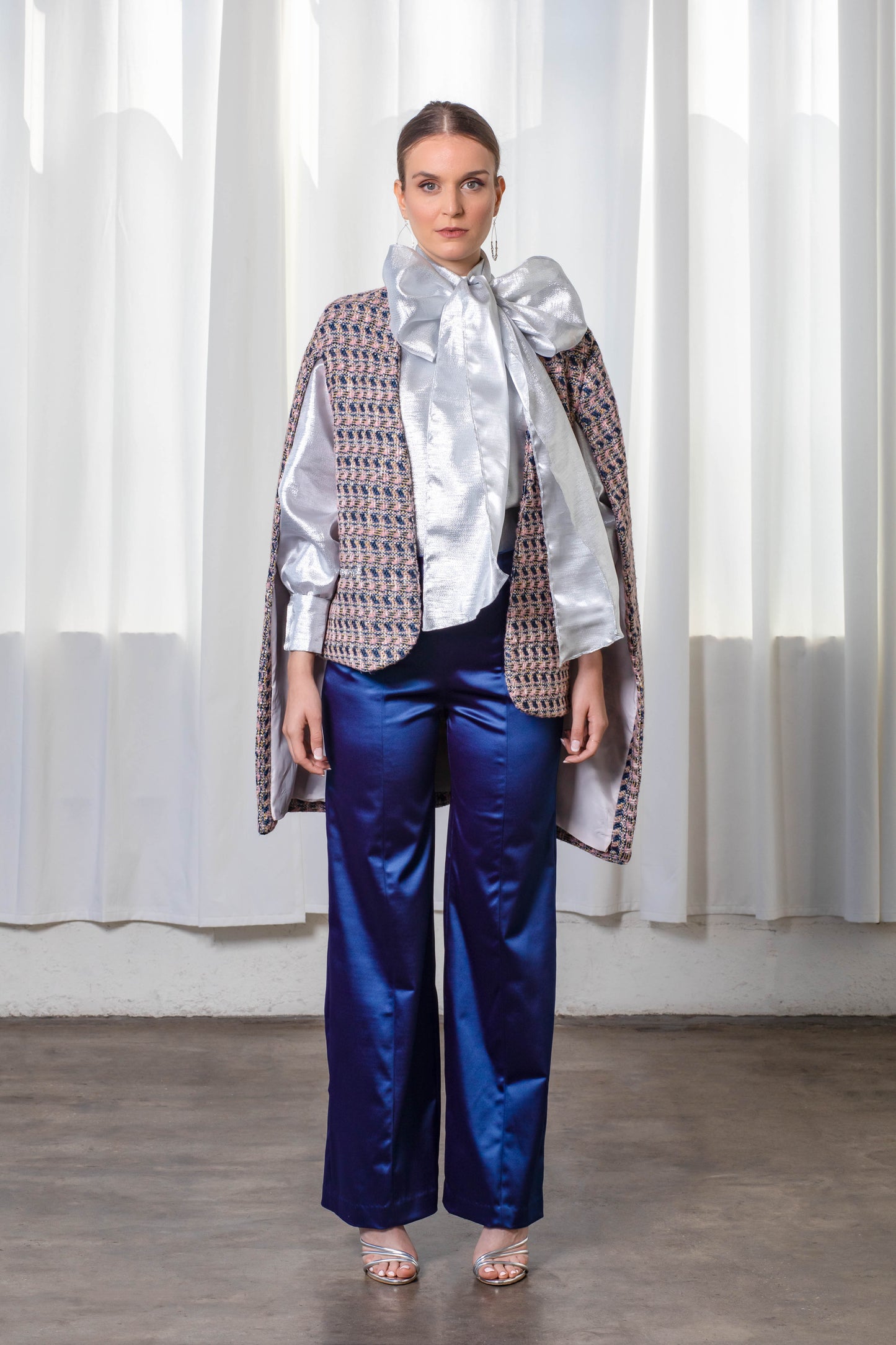 The Isabella Cape